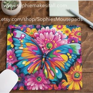 Custom made mouse pad